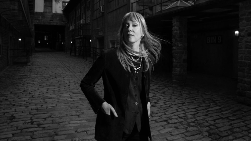 Suzanne Vega - Flying With Angels Tour • The Town Hall